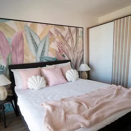 Appartments Smrikve *