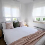شقة Appartments Smrikve *